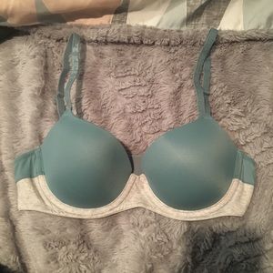 ‘Victoria’s Secret PINK’ Teal Wear Everywhere Bra